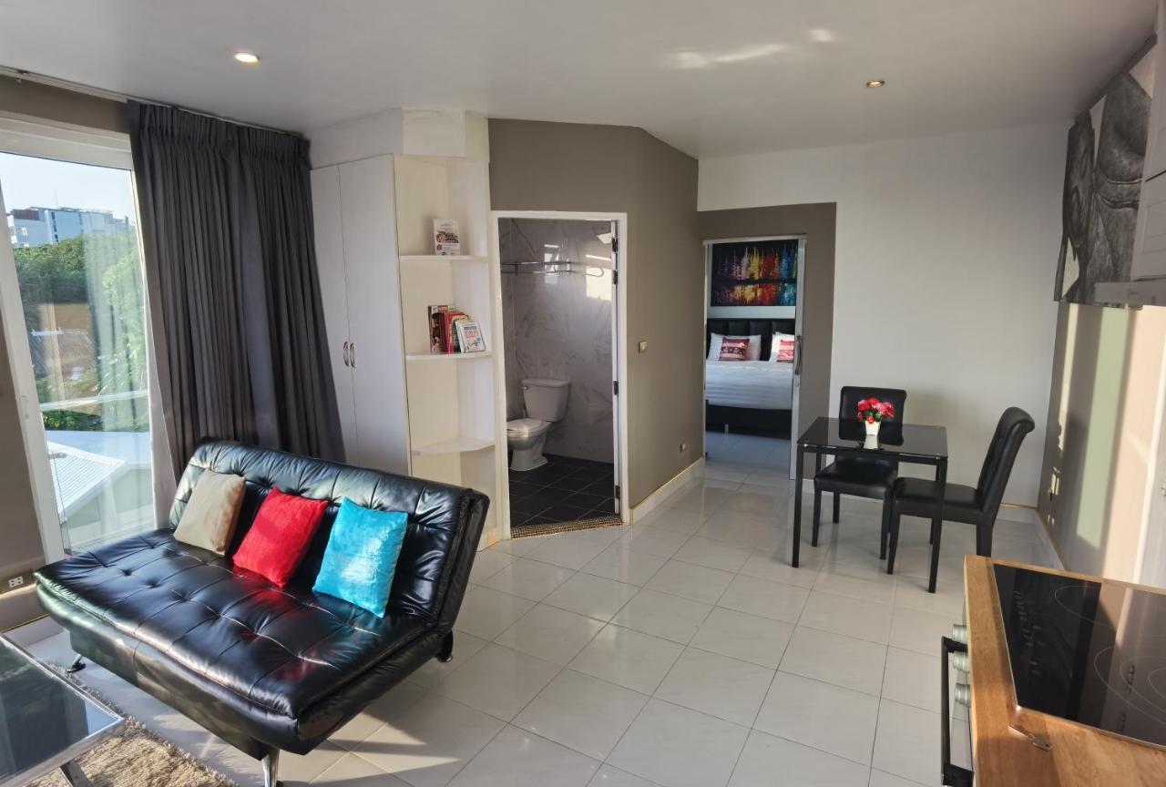 Villa Versace Residence Patong Luaran gambar