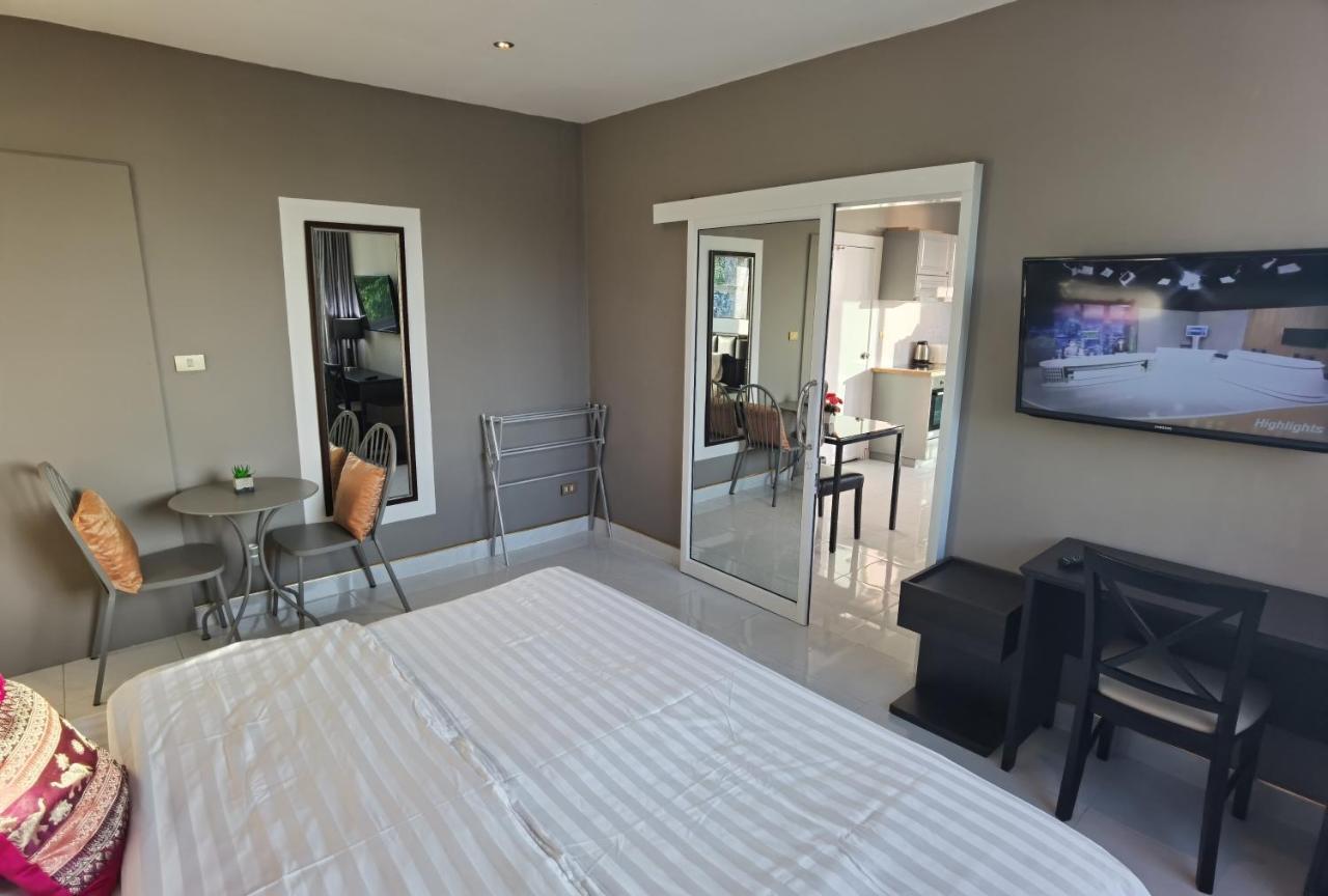 Villa Versace Residence Patong Luaran gambar